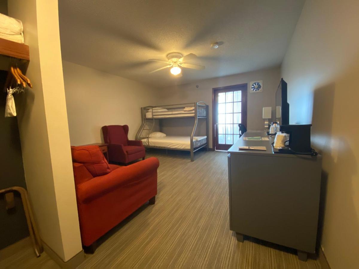 Country Inn & Suites By Radisson, Elk River, Mn ภายนอก รูปภาพ